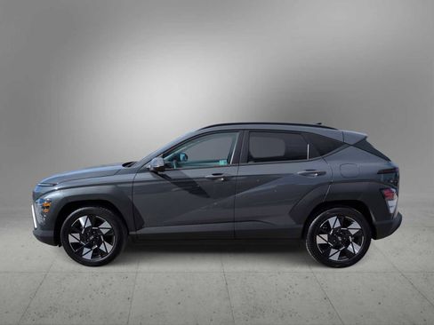Certified 2025 Hyundai Kona SEL image 5