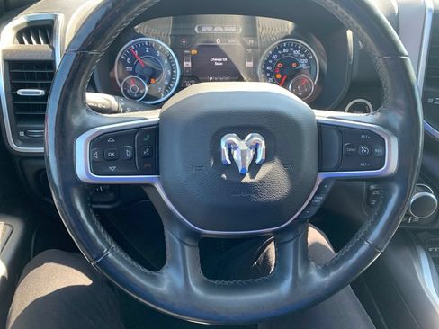 Used 2019 RAM 1500 Big Horn AWD/4WD image 10
