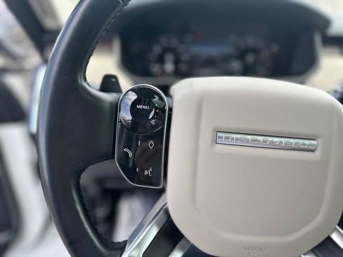 Used 2020 Land Rover Discovery HSE AWD/4WD image 26