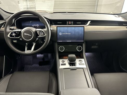 Used 2026 Jaguar F-PACE R-Dynamic S image 13