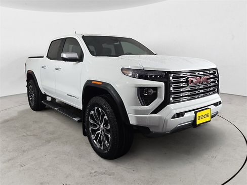 Certified 2023 GMC Canyon Denali image 7