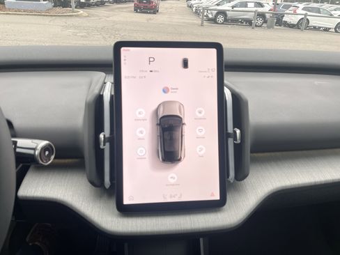 New 2026 Volvo EX30 Cross Country Ultra image 10