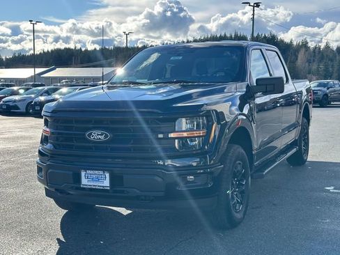 New 2026 Ford F150 XLT w/ XLT Black Appearance Package image 6