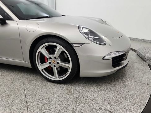 Used 2013 Porsche 911 Carrera S RWD image 23