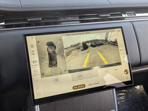 Used 2024 Land Rover Range Rover Long Wheelbase SE image 13