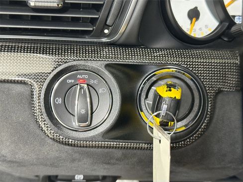 Used 2019 Porsche 911 GT3 RS image 23