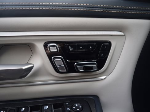 Used 2025 RAM 1500 Tungsten w/ Trailer Tow Group image 22