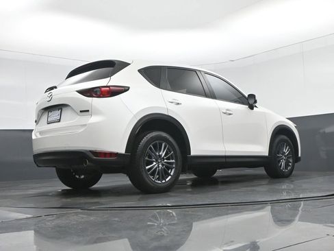 Used 2021 MAZDA CX-5 Touring image 53