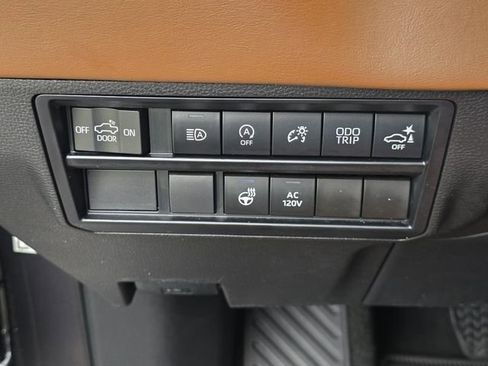 Used 2023 Toyota Tundra 1794 Edition AWD/4WD image 31