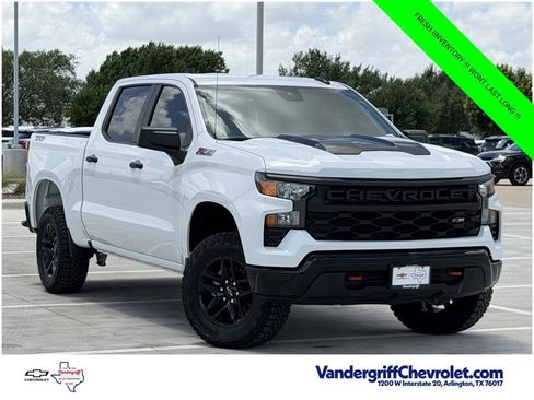 New 2026 Chevrolet Silverado 1500 Custom Trail Boss AWD/4WD image 2