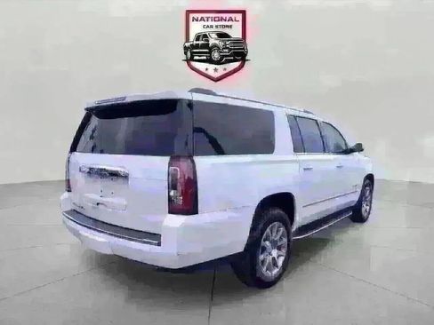 Used 2020 GMC Yukon XL Denali RWD image 34