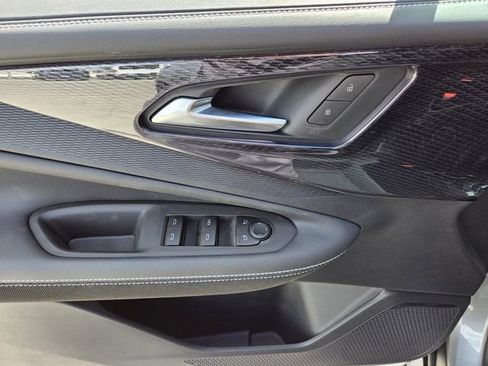New 2026 Chevrolet Blazer EV LT FWD image 9
