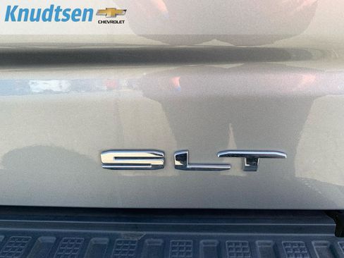 Used 2024 GMC Sierra 1500 SLT w/ SLT Premium Package image 10