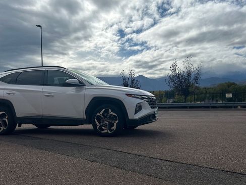 Used 2024 Hyundai Tucson Limited image 17