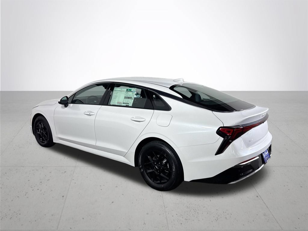 New 2026 Kia K5 LXS FWD image 8