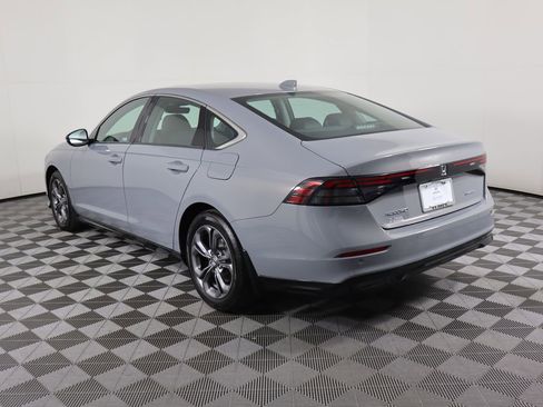 Certified 2024 Honda Accord EX-L image 7