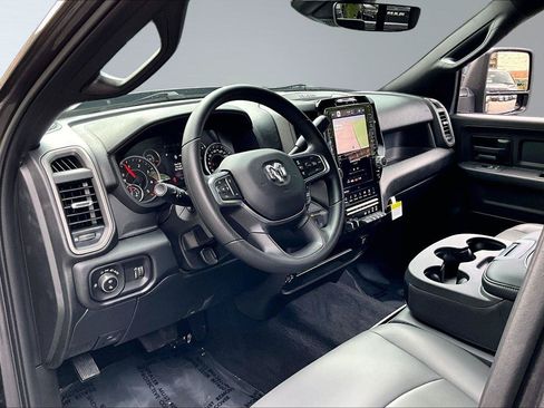 New 2026 RAM 2500 Tradesman AWD/4WD image 7