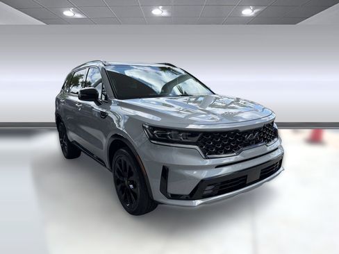 Used 2023 Kia Sorento SX AWD/4WD image 7