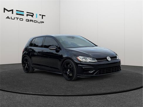 Used 2019 Volkswagen Golf R 4-Door image 1