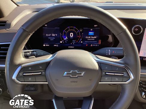 Used 2025 Chevrolet Tahoe Z71 w/ Comfort Package AWD/4WD image 30
