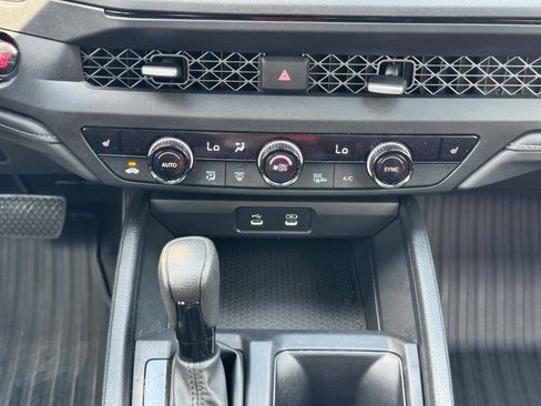 Certified 2023 Honda Accord EX image 15