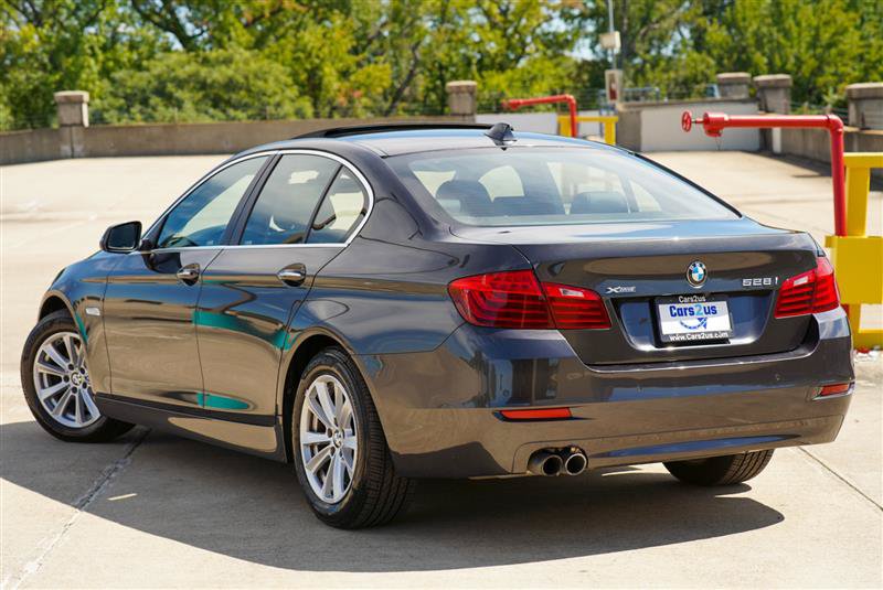 Used 2016 BMW 528i xDrive Sedan AWD/4WD image 4