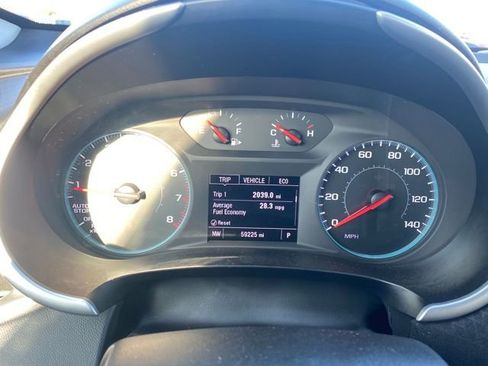 Used 2024 Chevrolet Malibu LT image 9