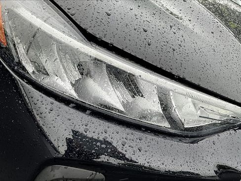 Used 2023 Ford Escape Active AWD/4WD image 32