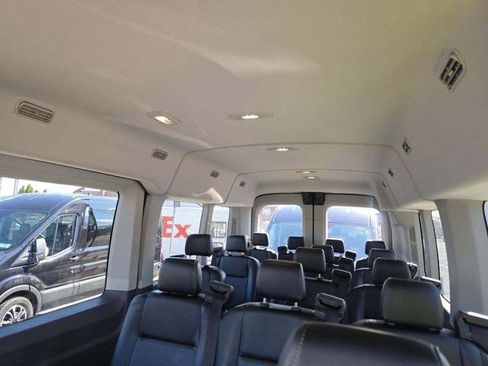 Used 2024 Ford Transit 350 XL image 9
