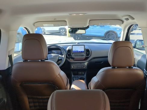 Used 2023 Ford Bronco Sport Outer Banks w/ Tech Package image 14