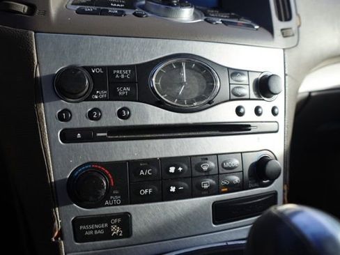 Used 2009 INFINITI G37 x w/ Premium Pkg image 26