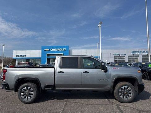 New 2026 Chevrolet Silverado 2500 Custom w/ Custom Value Package image 9