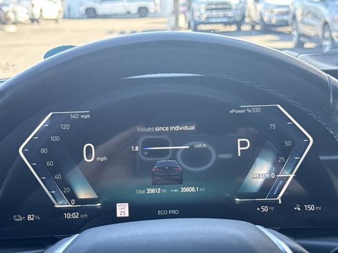 Used 2023 BMW i4 eDrive40 image 15