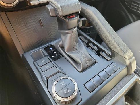 Used 2024 Toyota Tacoma TRD Sport RWD image 19
