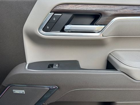New 2026 GMC Sierra 1500 SLT w/ SLT Premium Package image 18
