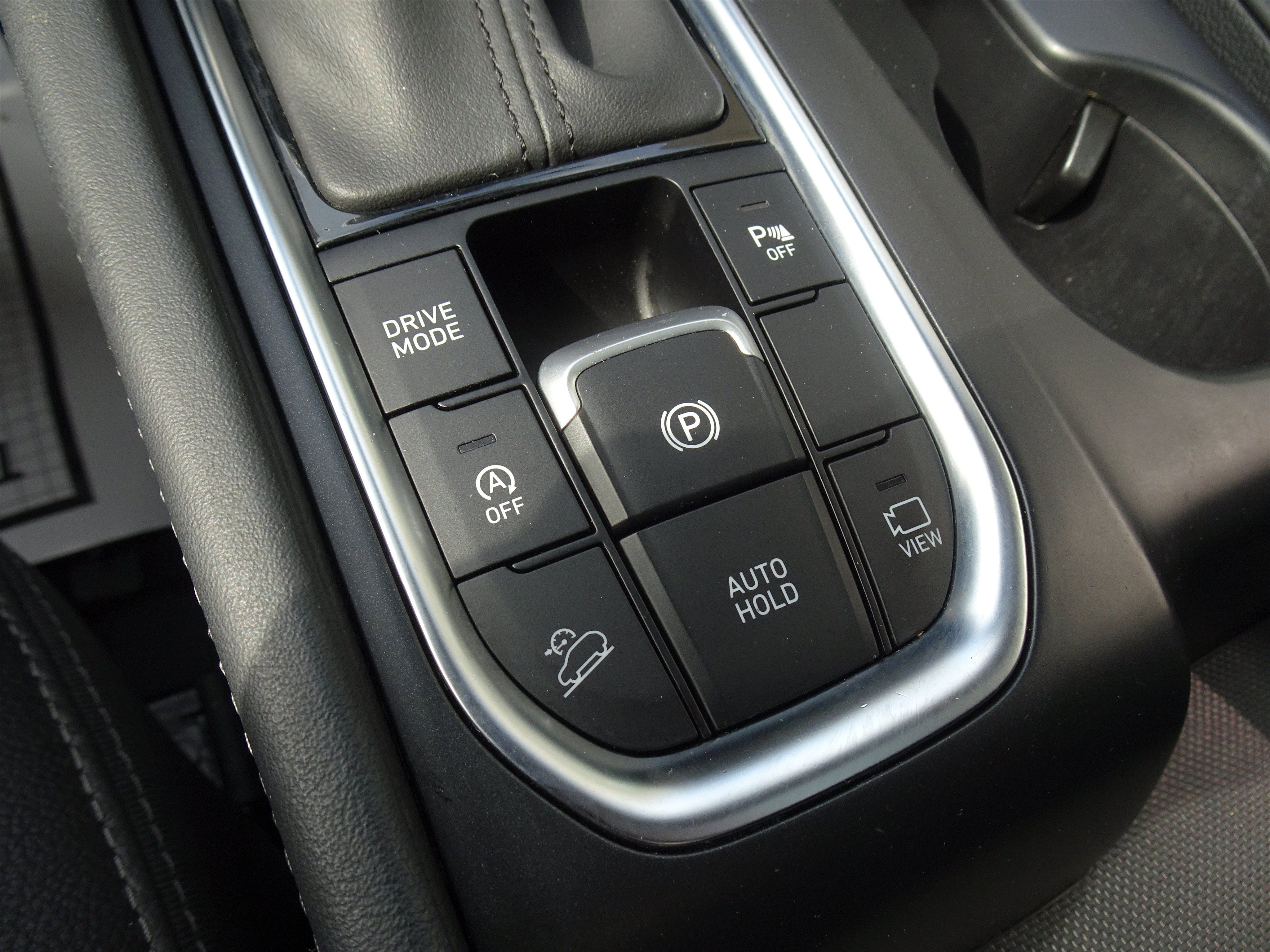 Used 2019 Hyundai Santa Fe AWD image 19