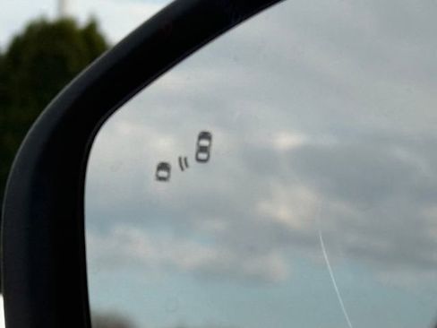 Certified 2023 Ford Explorer XLT w/ Equipment Group 202A image 24