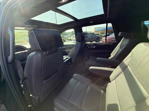Used 2023 Chevrolet Tahoe RST w/ Luxury Package AWD/4WD image 15