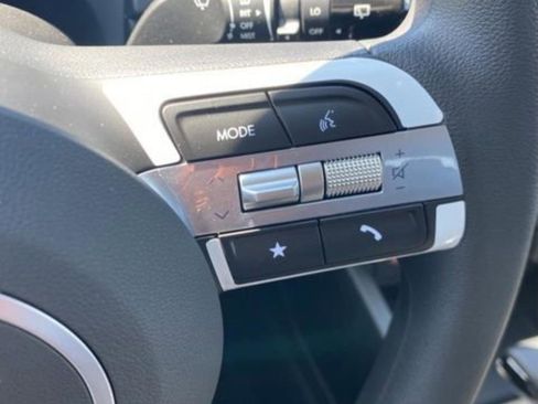 New 2026 Hyundai Tucson SE FWD image 19