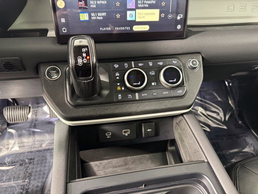 Used 2023 Land Rover Defender 130 S AWD/4WD image 27