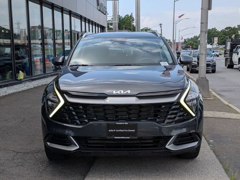 Used 2023 Kia Sportage EX AWD/4WD image 3