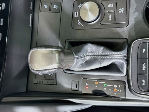 Used 2022 Lexus IS 350 F Sport w/ Navigation Package RWD image 20