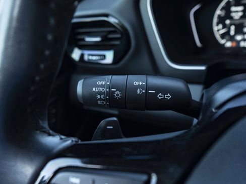 Used 2023 Honda Pilot Touring image 24