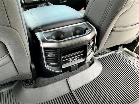 Used 2023 RAM 1500 Big Horn AWD/4WD image 13