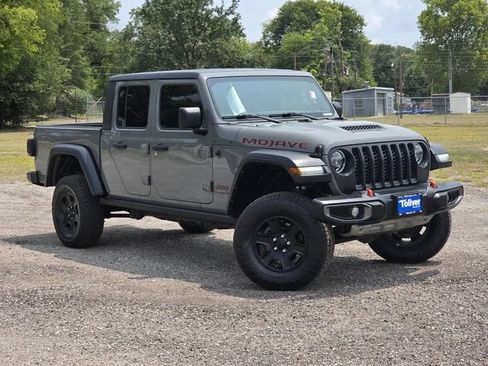 Used 2022 Jeep Gladiator Mojave w/ LED Lighting Group AWD/4WD image 2