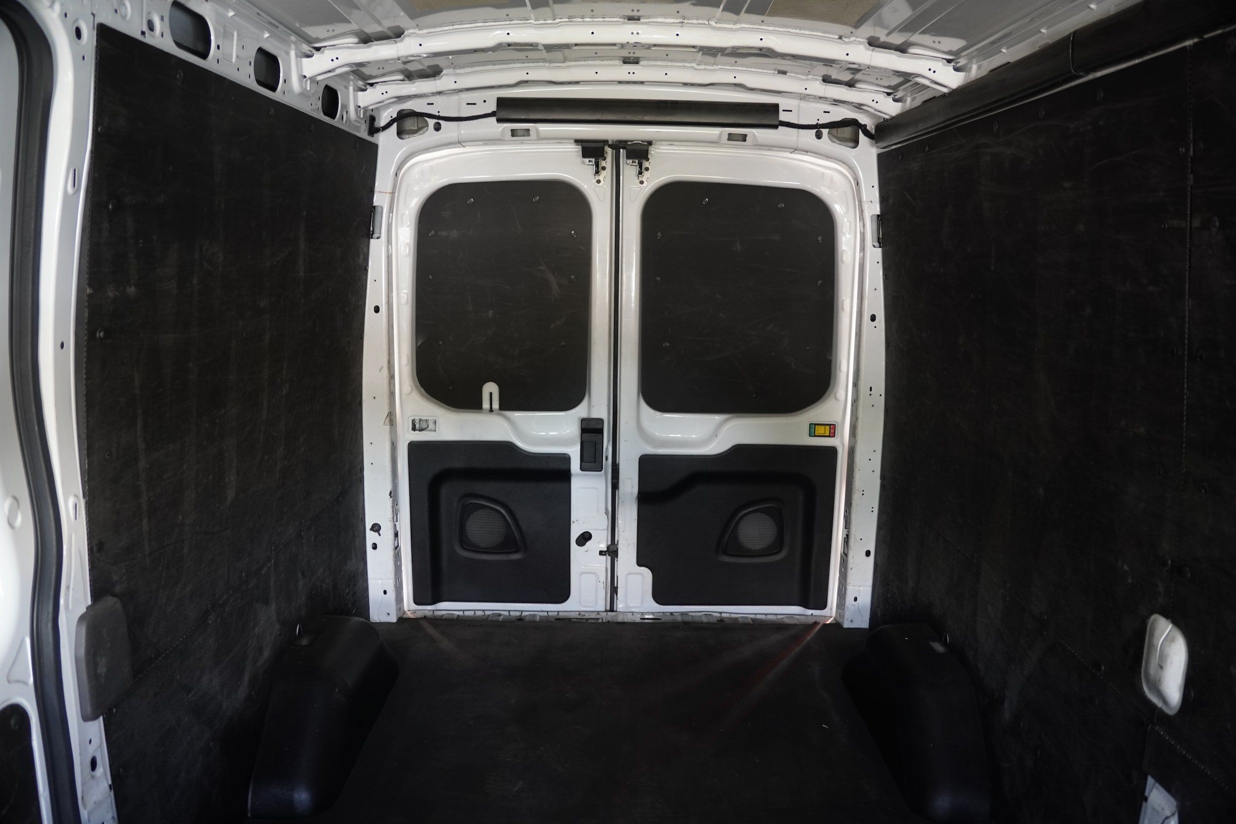 Used 2021 Ford Transit 250 Medium Roof w/ Load Area Protection Package RWD image 14