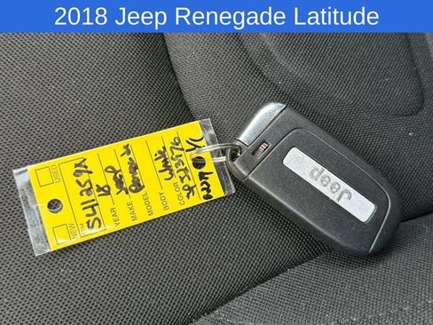 Used 2018 Jeep Renegade Latitude AWD/4WD image 22