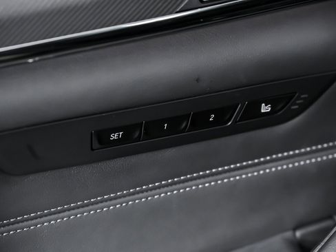 Used 2022 BMW M5 w/ Competition Package image 18