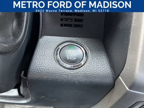 Used 2022 Ford F250 Lariat w/ Black Appearance Pkg AWD/4WD image 37