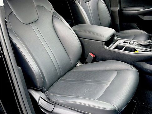 Used 2025 Kia Sorento S w/ Panoramic Sunroof Package image 30